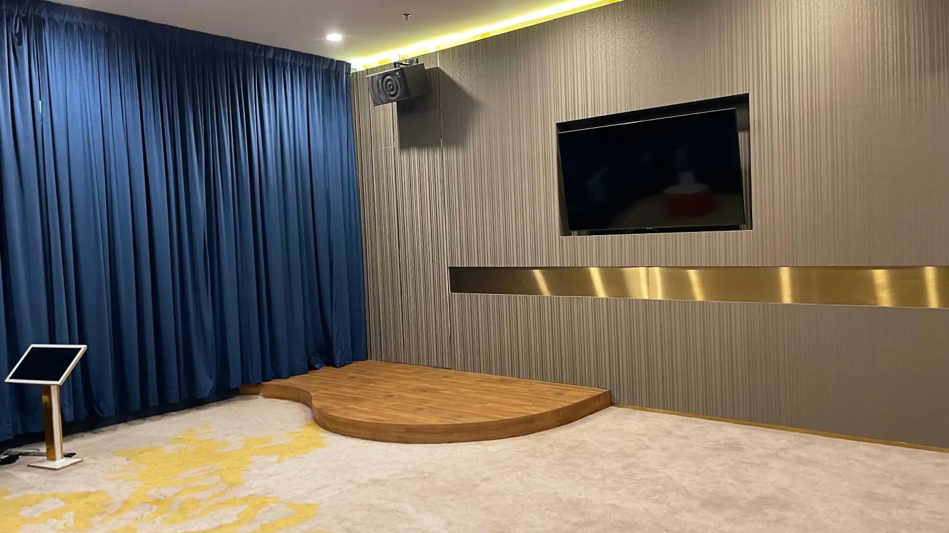Dualkeys Studio Apartment Bukit Indah Johor Bahru